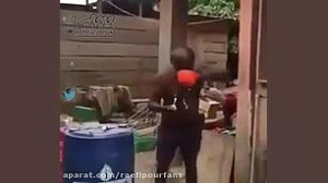 وقتی دست به دهنت زدی و یادت می...