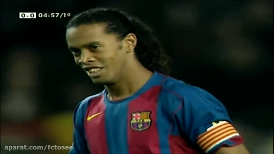 رونالدینیو در مقابل کریستیانو...