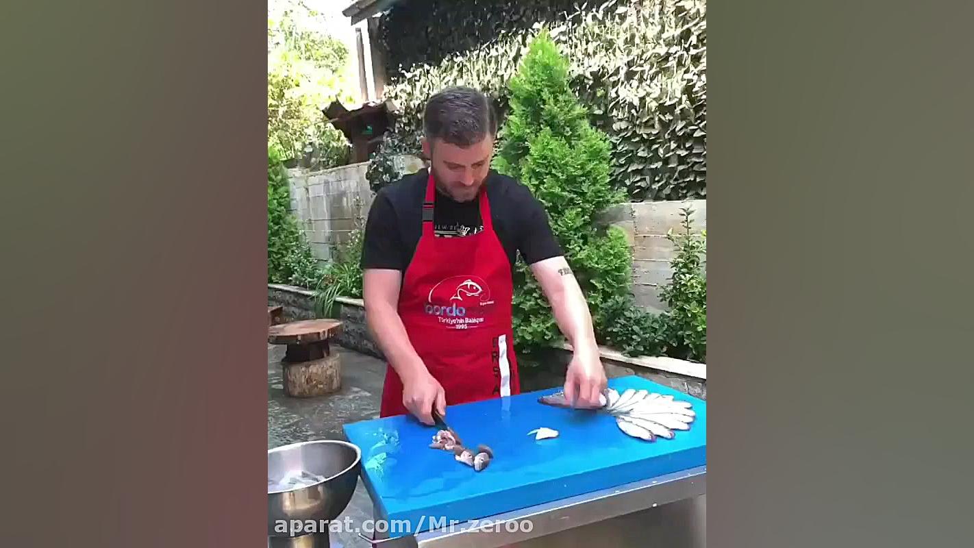 ببین با ماهی های کوچیک چی درست...