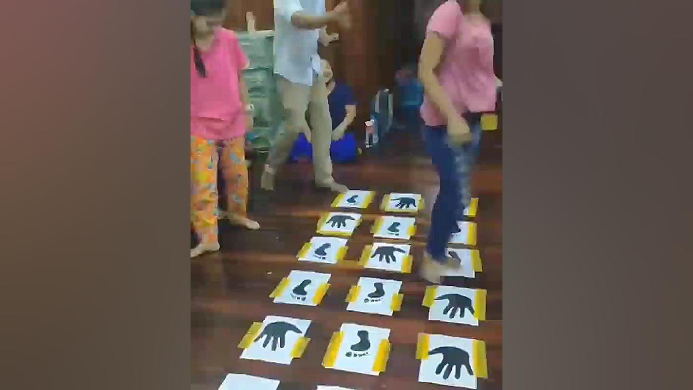 یه بازی عالی و خنده دار برای د...