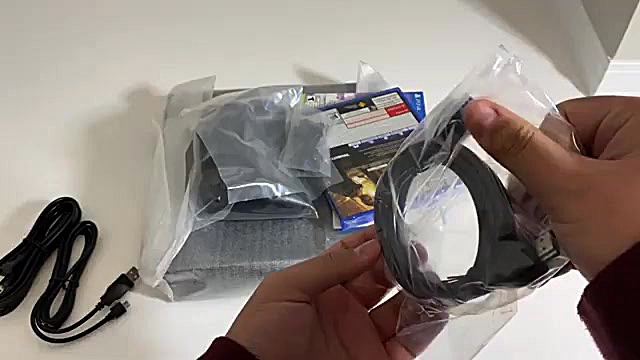 جعبه گشایی ps4 slim به همراه ۳...