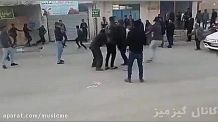 درگیری و کتک‌کاری هواداران دو...