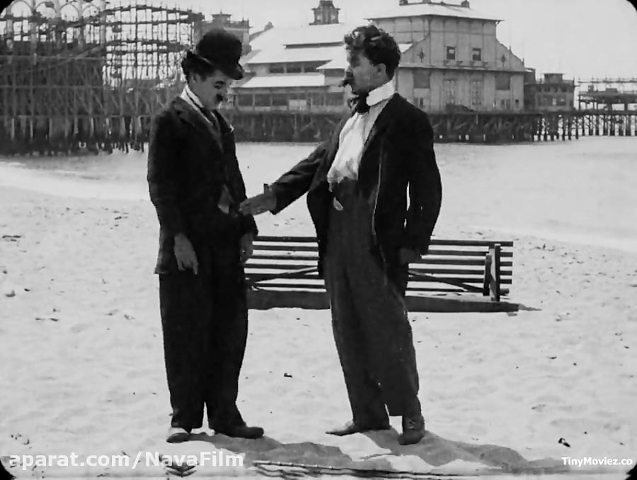 چارلی چاپلین: کنار دریا 1915