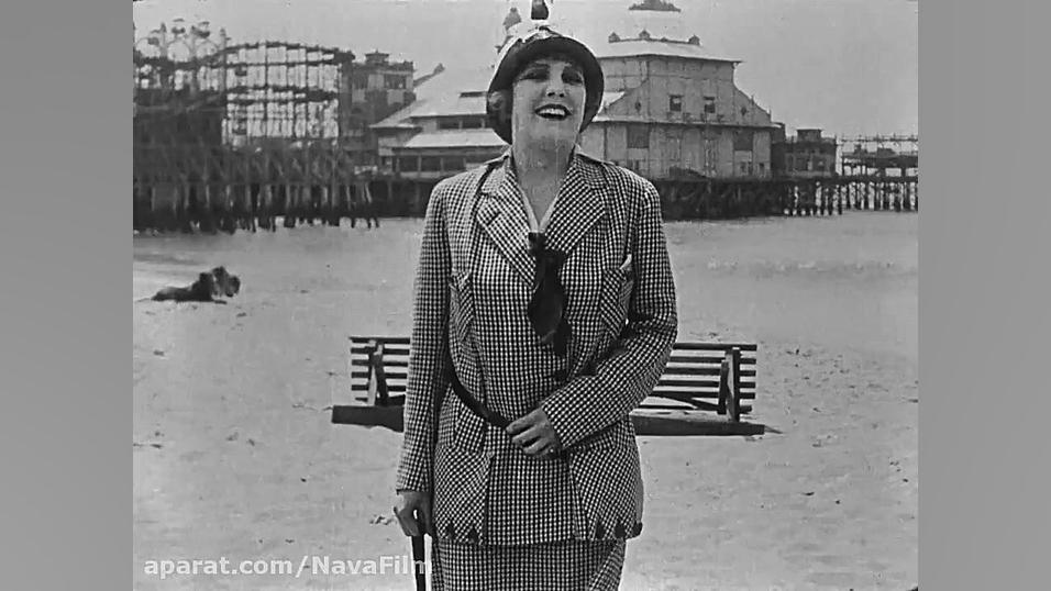 چارلی چاپلین: کنار دریا 1915