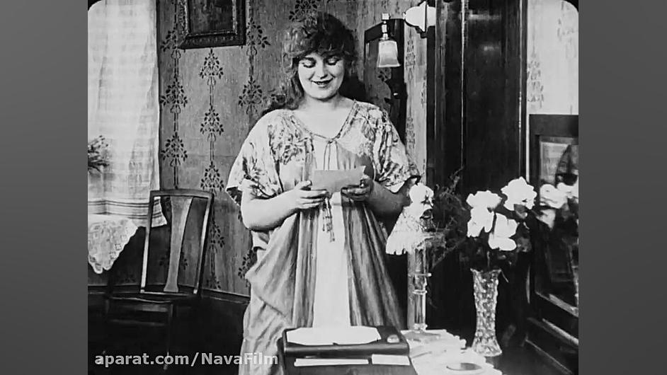 چارلی چاپلین: احیای خود 1915