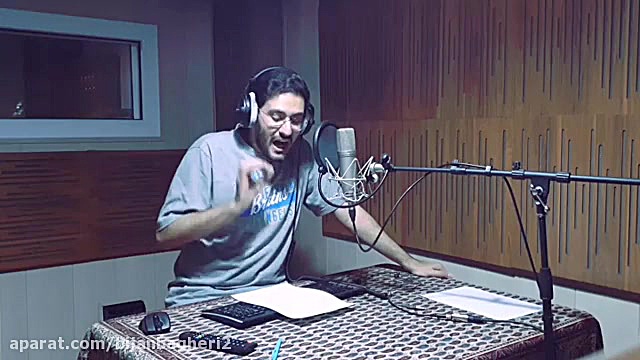 ضبط تیزر روبوکد در استودیو آسم...