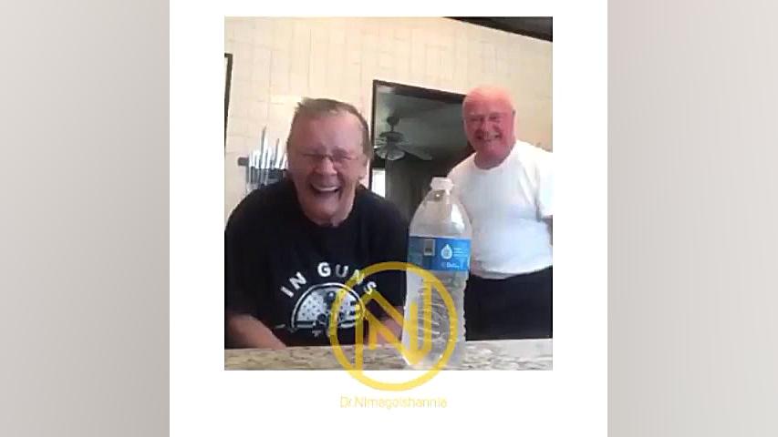 شوخی کردن به سن وسال نیست...خی...