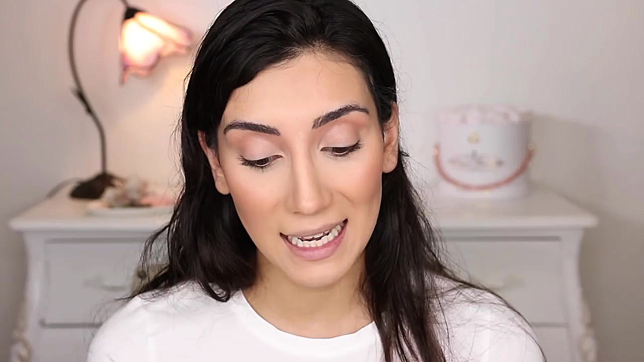 با این آرایش همه جا میتونی بری...