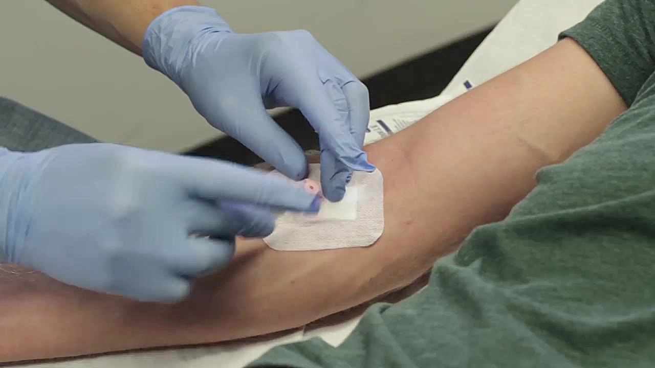 آموزش رگ رگیریiv line  قسمت ۱۰