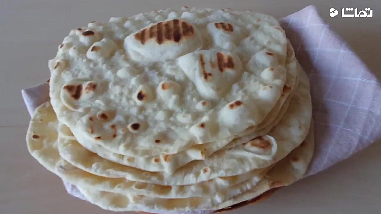 طرز تهیه نون لواش در خانه با م...