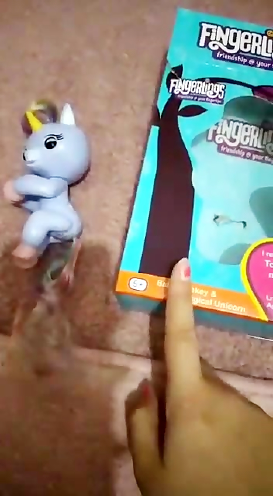 عروسک فینگر لینگز تک شاخ