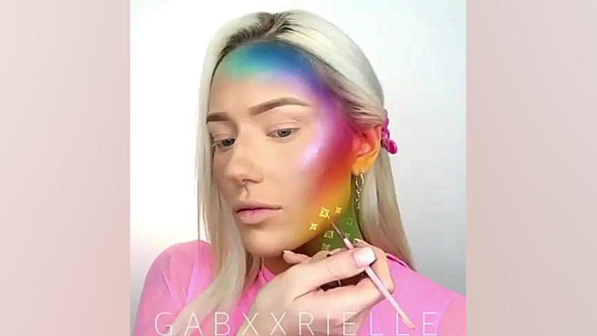 آموزش میکاپ فانتزی صورت