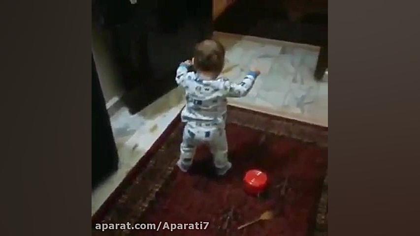 ۲۶ثانیه ز غوغای جهان فارغ شید