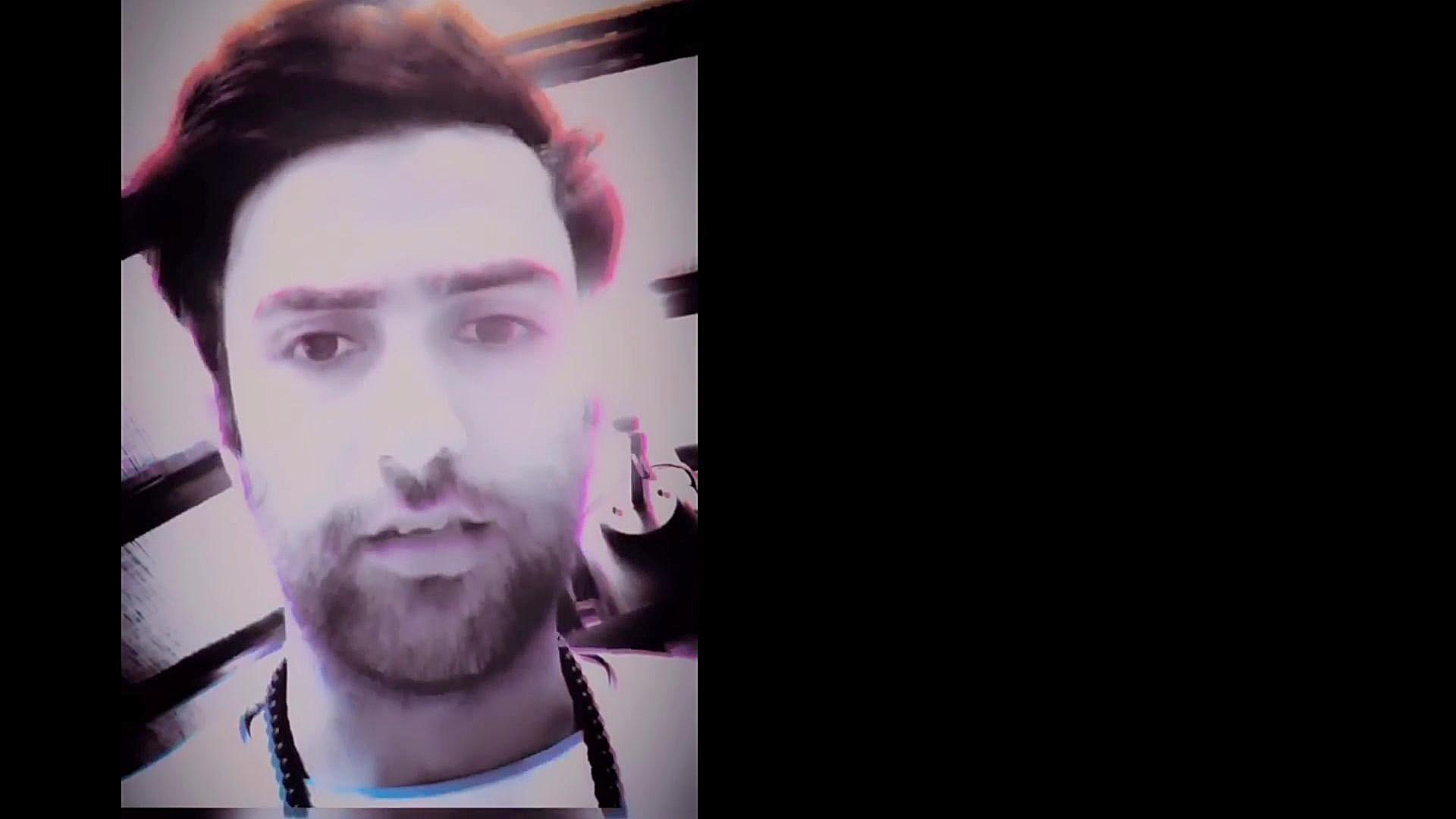 بار کج این روزها اغلب به منزل...