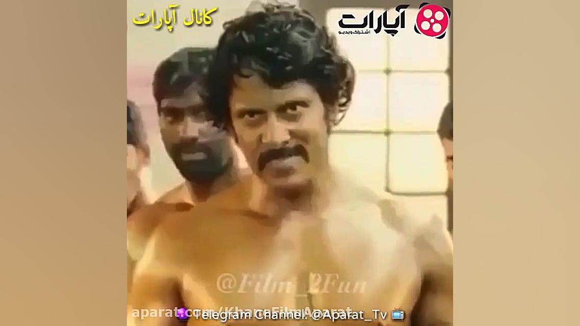 هندیا چه باحال واسه هم شاخ شون...