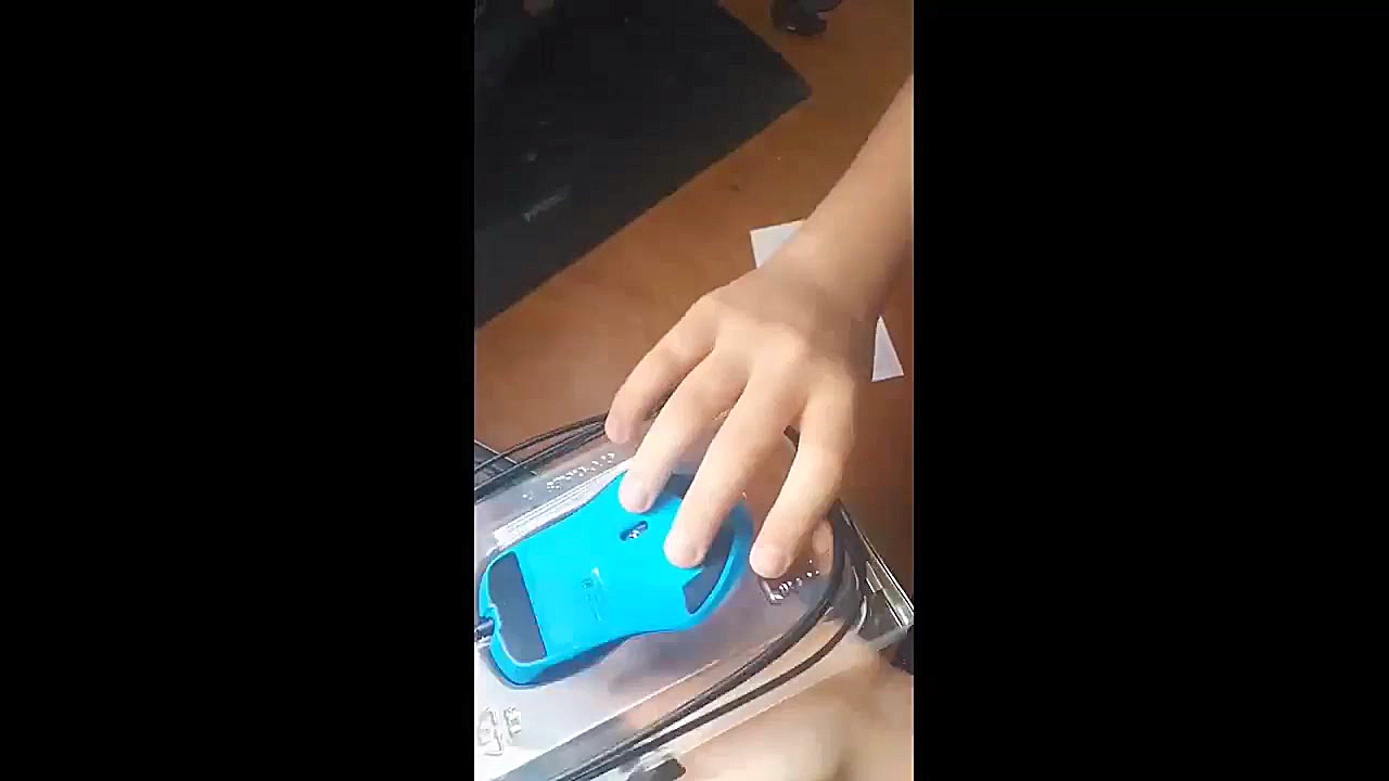 انباکسینگ موس logitech g300s