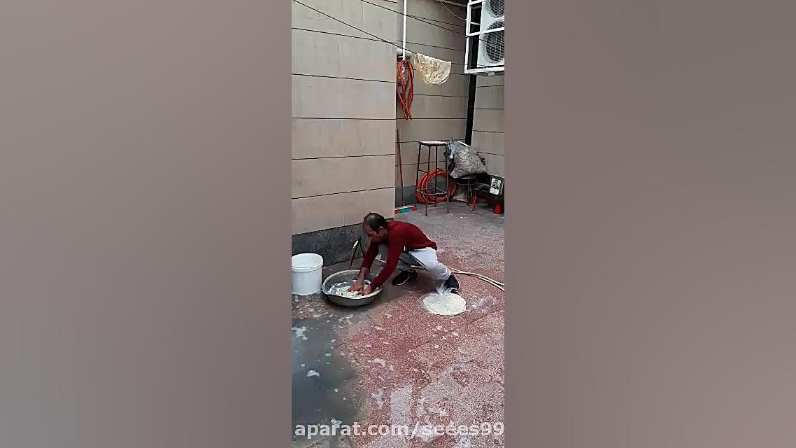 شستن نان با وایتکس