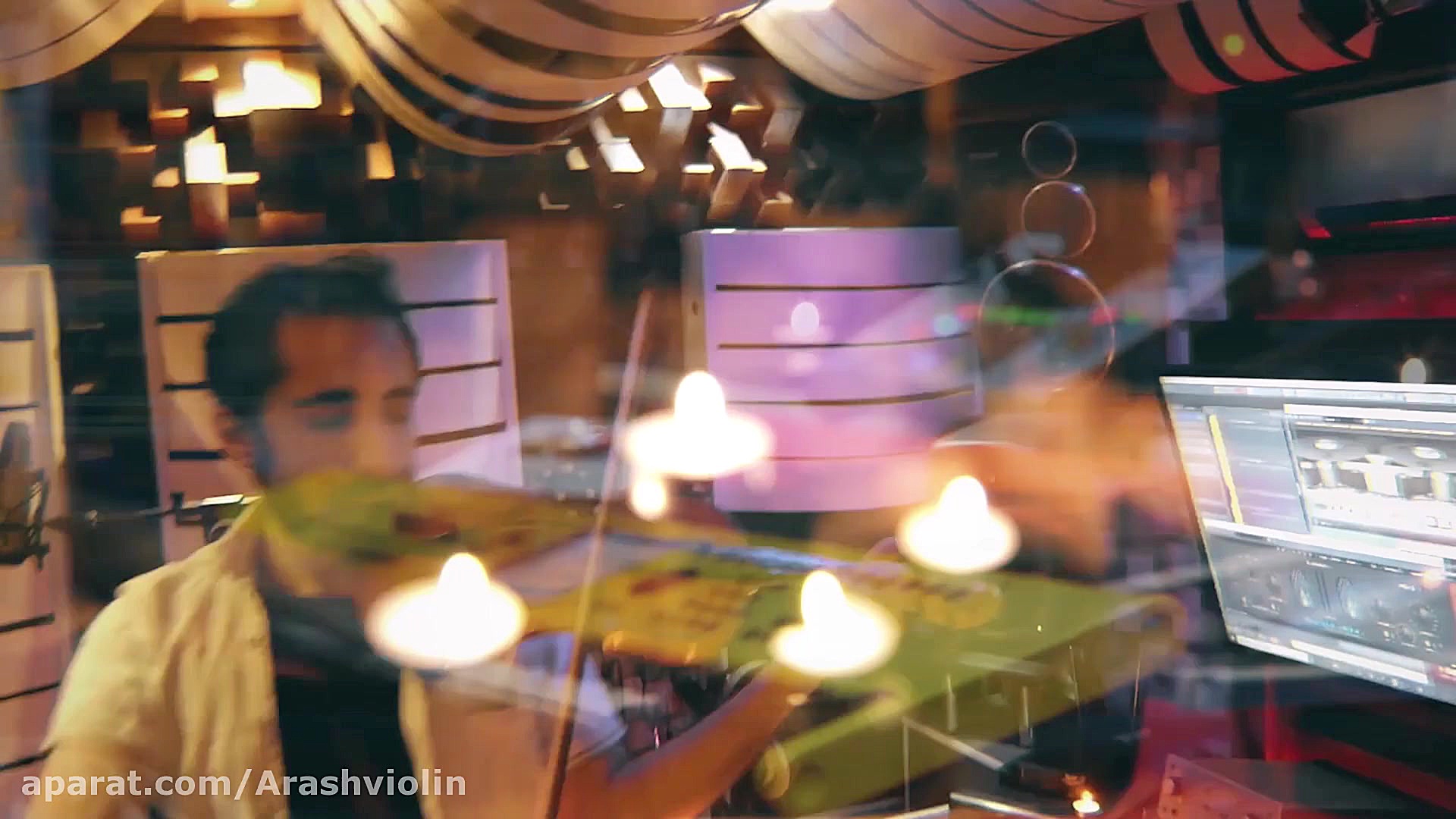 عارف خواب ستاره با نوازندگی وی...