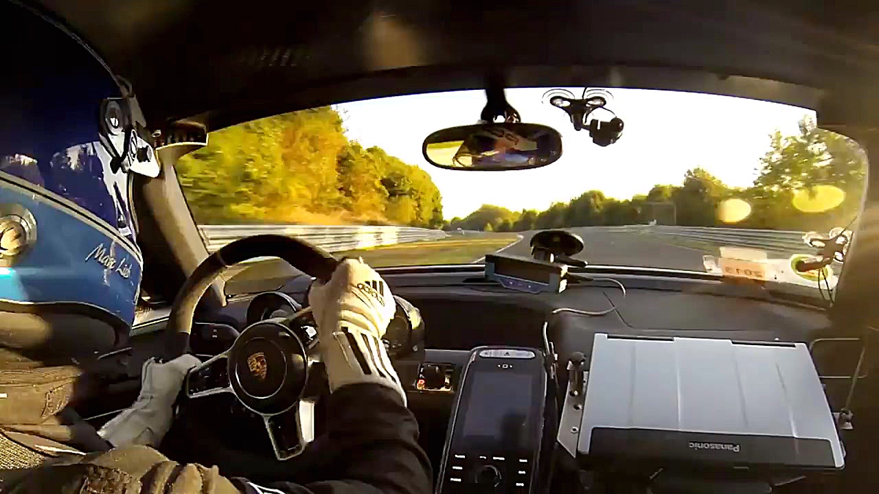 آنبورد با پورشه 918 اسپایدر در...