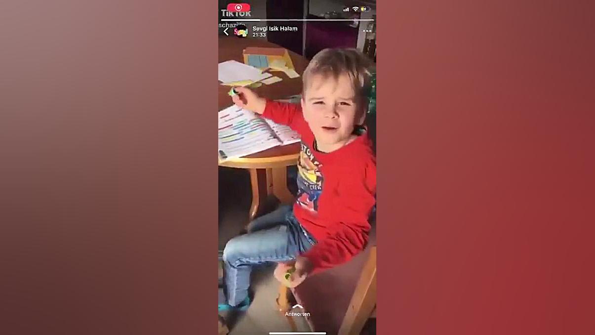 ز گهواره تا گور دانش بجوی