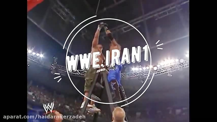 جدال برای کمربند.. کشتی کج