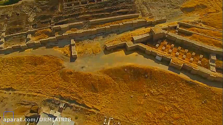 مستند پای سخن سنگ