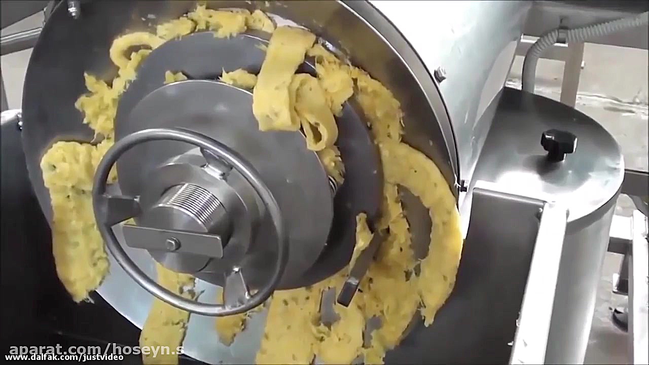 نحوه تهیه آب آناناس در کارخانه...