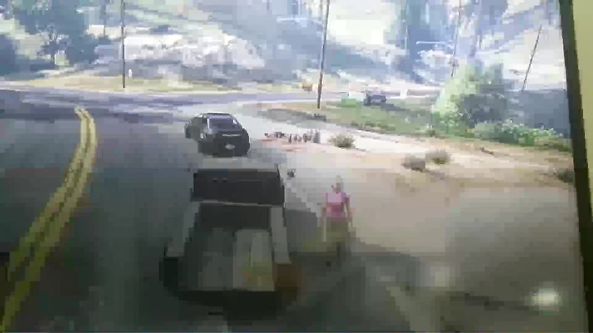 مکان مرد لخت درحال دفن زن