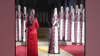 خواننده زن به زبان انگلیسی و ع...