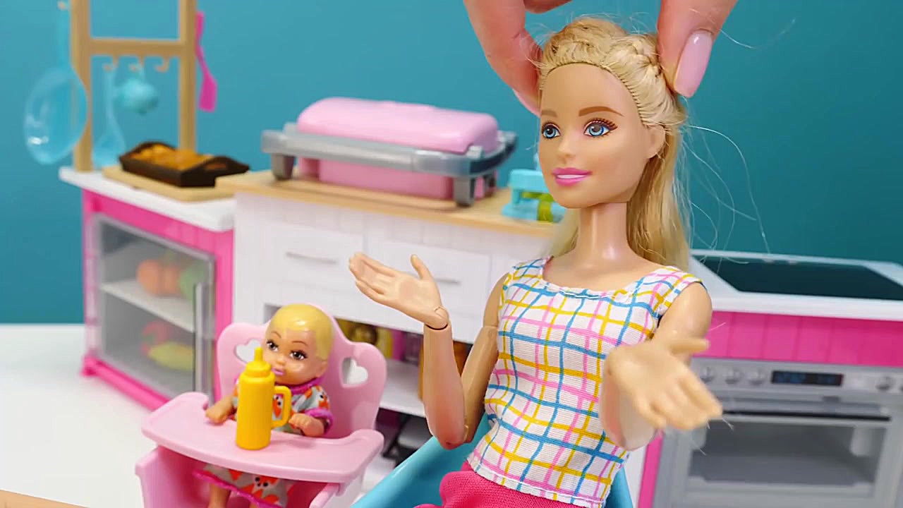 بازی های دخترانه با عروسک بارب...