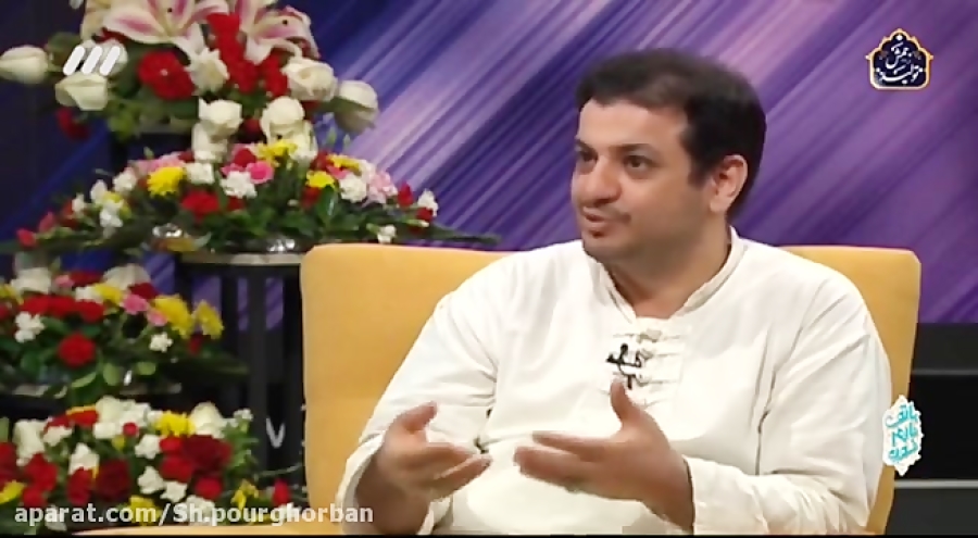 گفتگو با علی اکبر رائفی پور در...