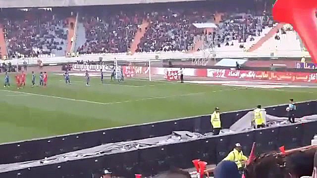 گل سید جلال حسینی از نمای دورب...