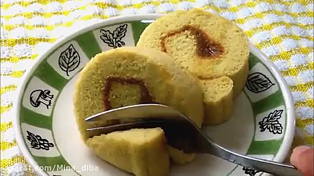 شیرینی رولت مربایی