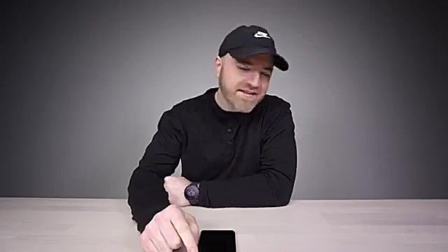 بررسی گوشی سامسونگ گلکسی اس 10...