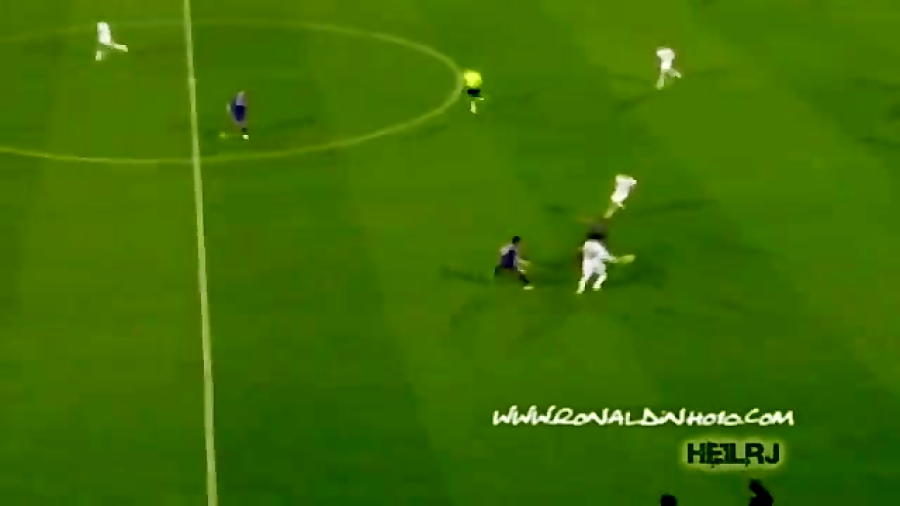 ronaldinho deriibls skiils ac...