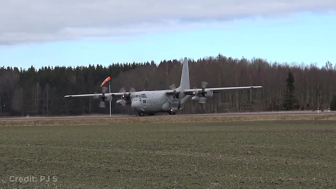 وقتی F 16 کله ملق می زند...! |...