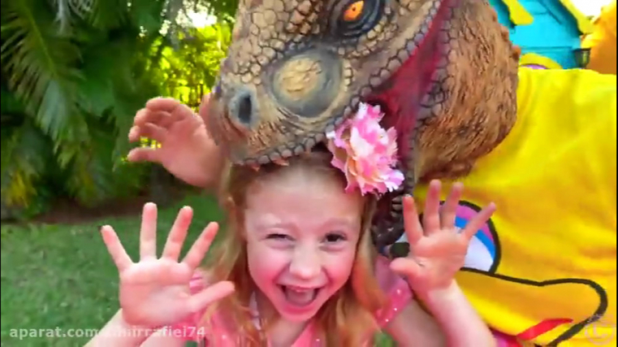 ماجراهای ناستیا و استیسی  بازی...