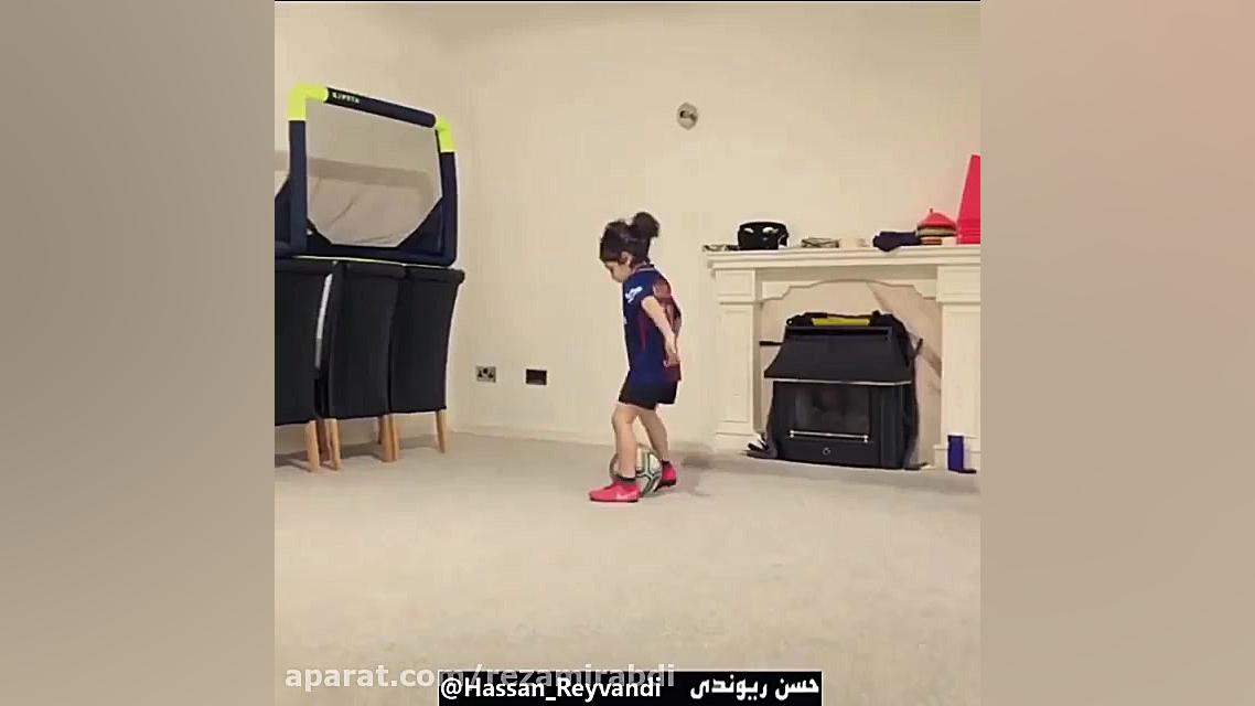 آرات حسینی اعجوبه ایرانی