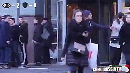 مزاحمت برای زنان بی حجاب و بدح...