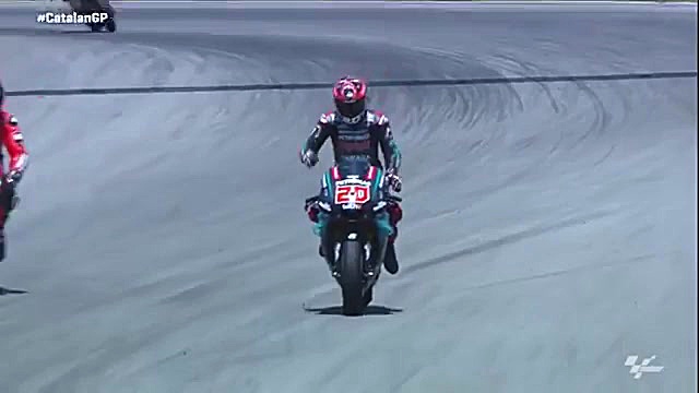 5 صحنه برتر از مسابقات موتورسو...