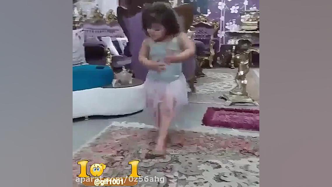 کلیپ رقص یک دختر شیطون و با مز...