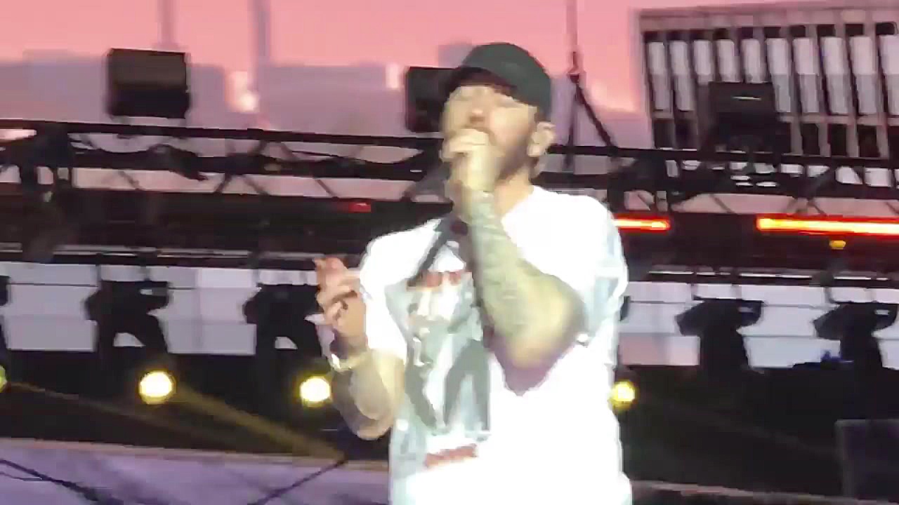 کنسرت امینم Rap God