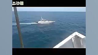 اخطار قایق ایرانی به امریکایی...