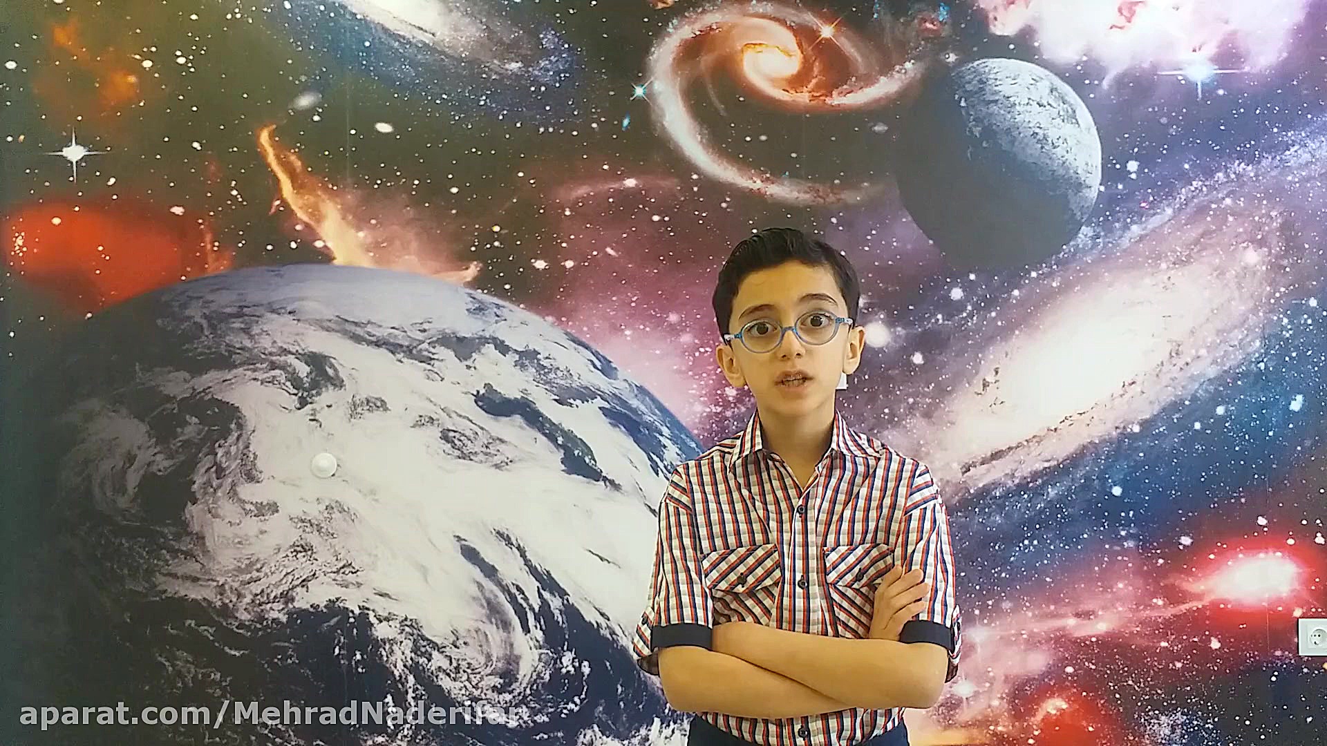 برخورد شهاب سنگ با کره زمین در...