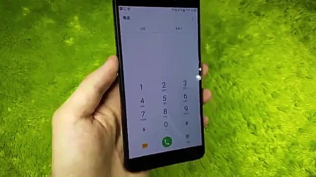 New video stars Samsung Galaxy...