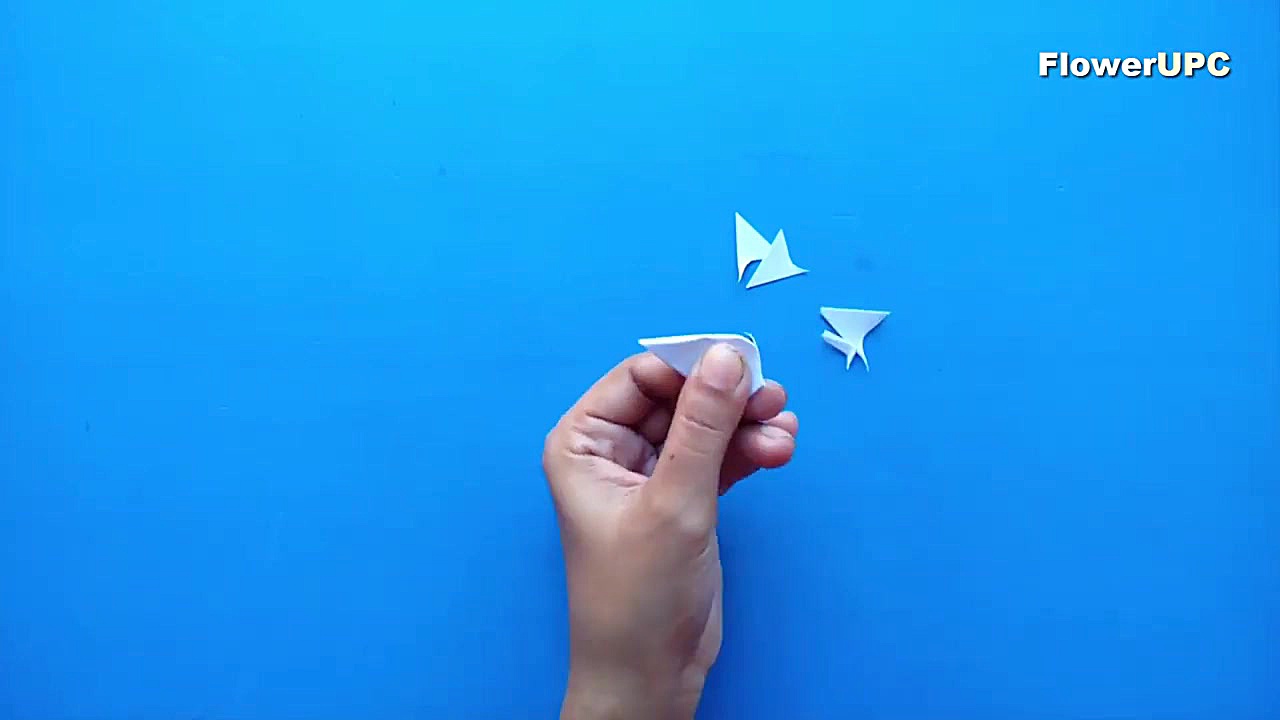 آموزش ساخت انواع گل کاغذی قسمت...