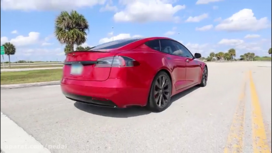 شتاب تسلا مدل اس در حالت چیتا