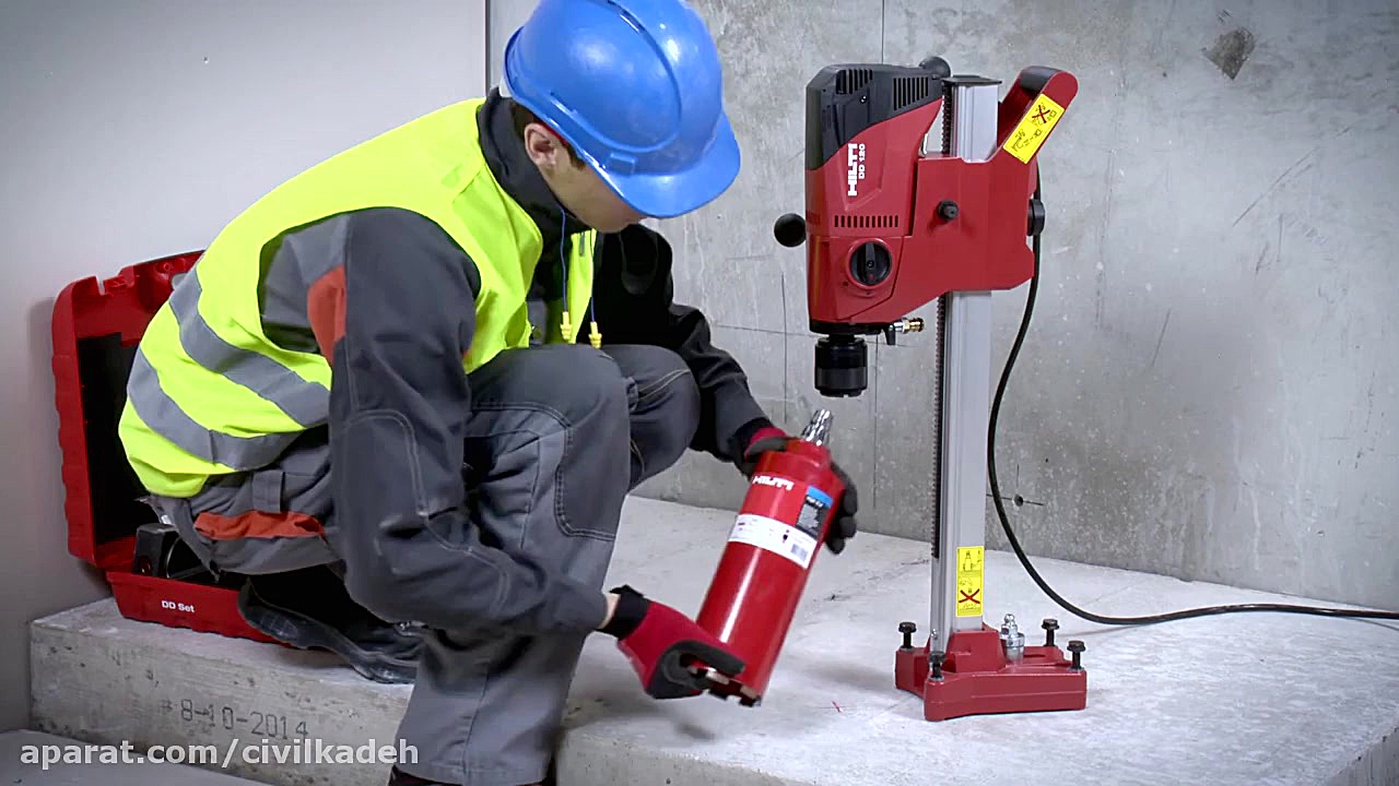 آزمایش مغزه گیری از بتن