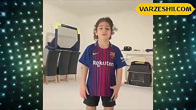 آرات حسینی برای لیونل مسی کری...