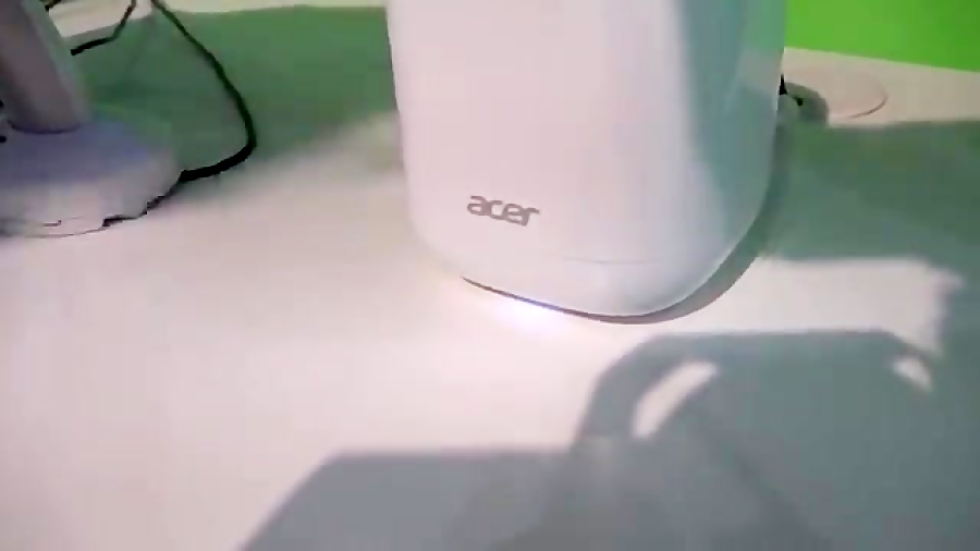 بررسی Acer Revo One RL85 در نم...